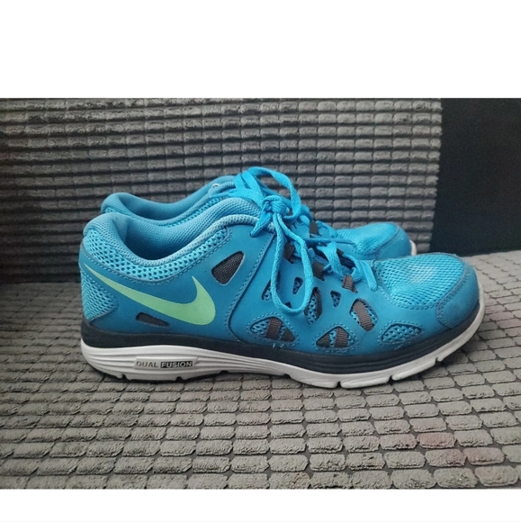 Nike Dual Fusion Run 2 Women’s Trainers Blue Size UK 5.5 EU 39.5 - Picture 4 of 10